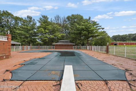 19-23 Roberts Road Millstone NJ 08535