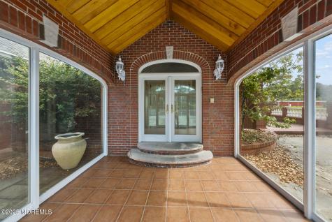 19-23 Roberts Road Millstone NJ 08535