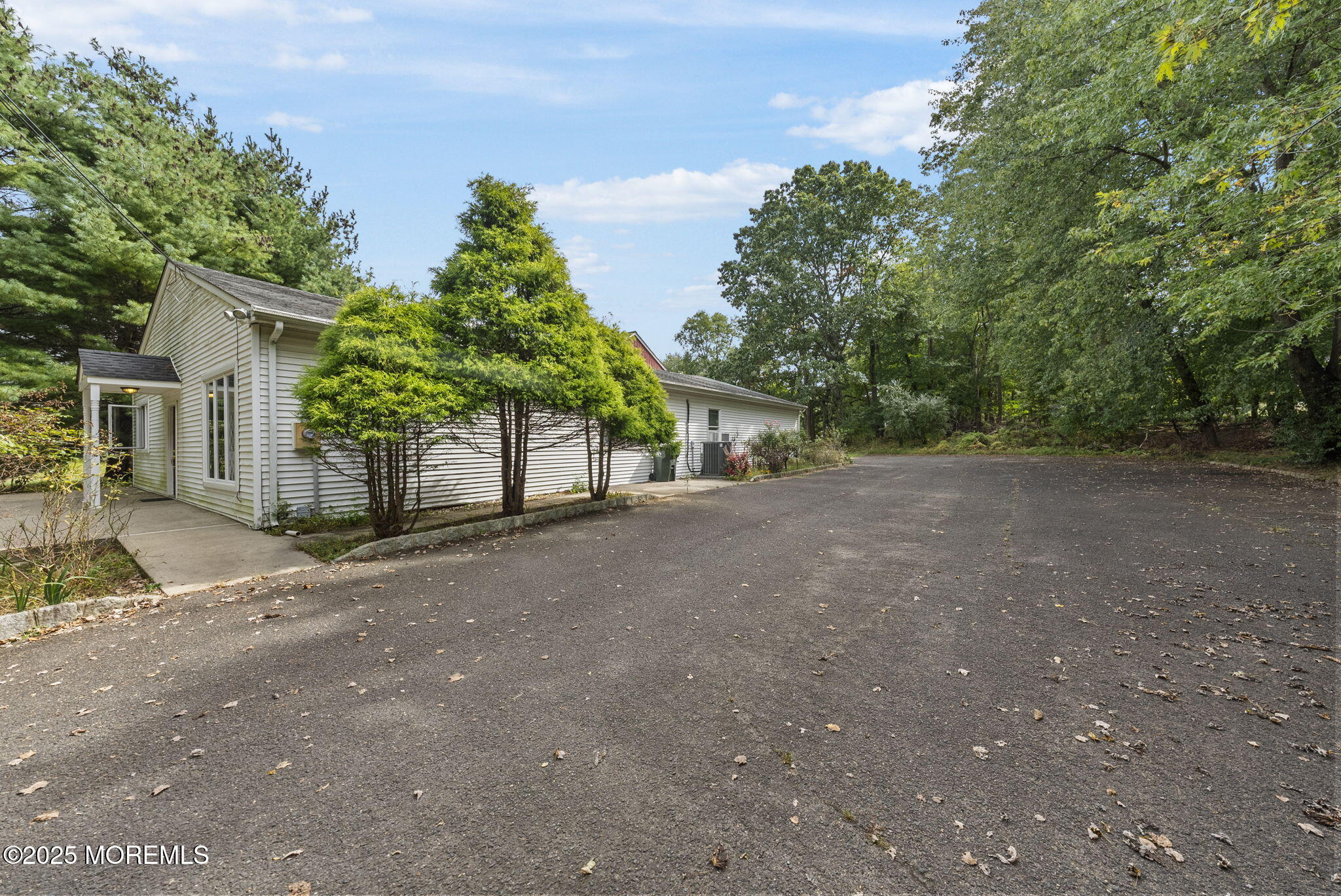 19-23 Roberts Road Millstone NJ 08535