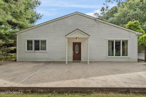 19-23 Roberts Road Millstone NJ 08535