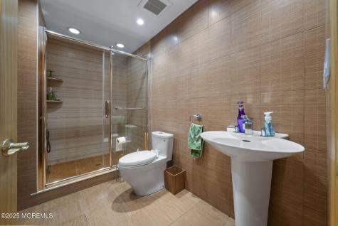 19-23 Roberts Road Millstone NJ 08535