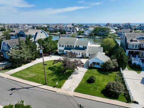 961 Lagoon Lane S Mantoloking NJ 08738