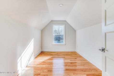2 Railroad Avenue Bayville NJ 08721