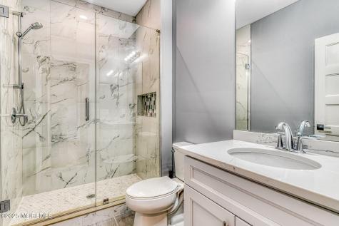 2 Railroad Avenue Bayville NJ 08721