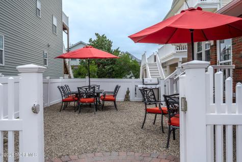 1312 Boulevard Seaside Park NJ 08752