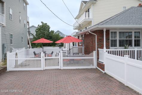 1312 Boulevard Seaside Park NJ 08752