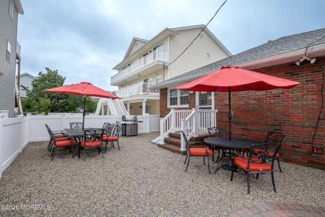 1312 Boulevard Seaside Park NJ 08752