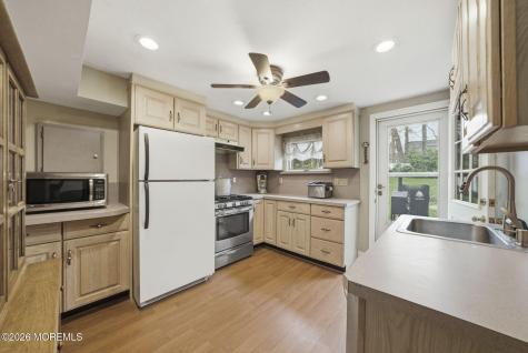 7 Annapolis Drive Manalapan NJ 07726