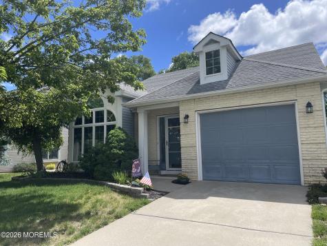 2231 S Chanticleer Court Toms River NJ 08755