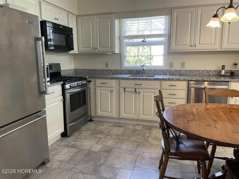 2231 S Chanticleer Court Toms River NJ 08755