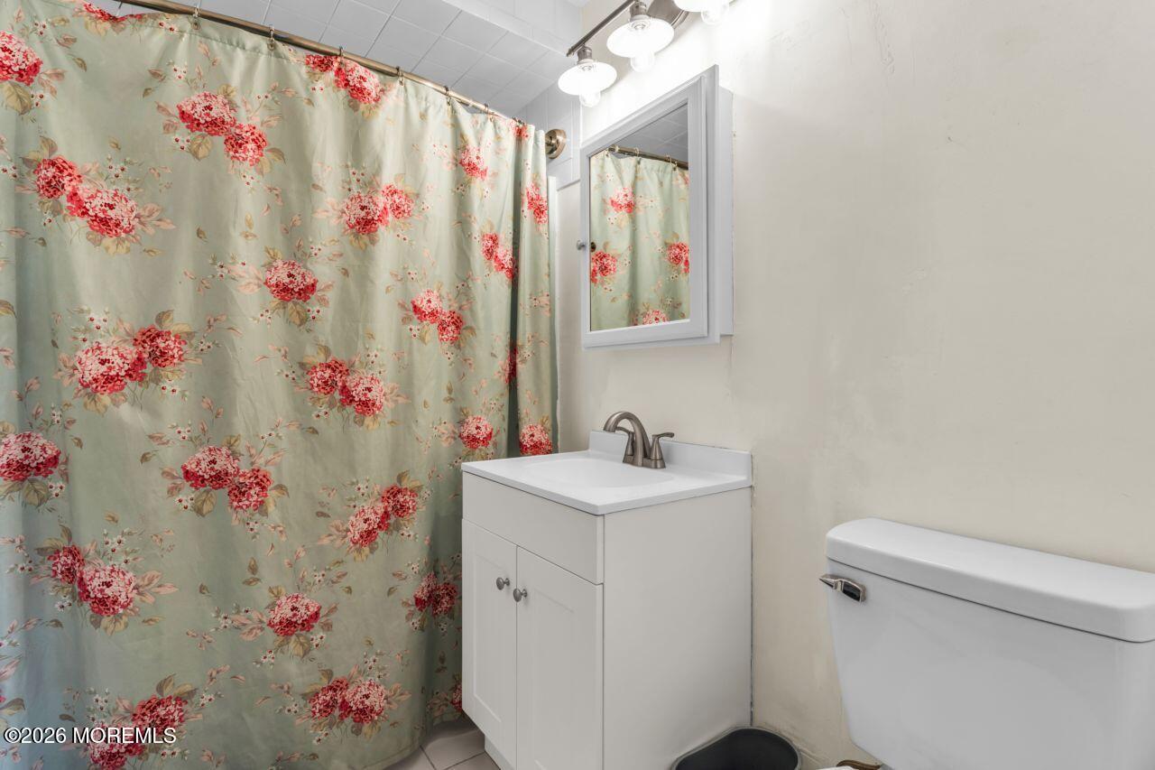11 Hemlock Road Howell NJ 07731