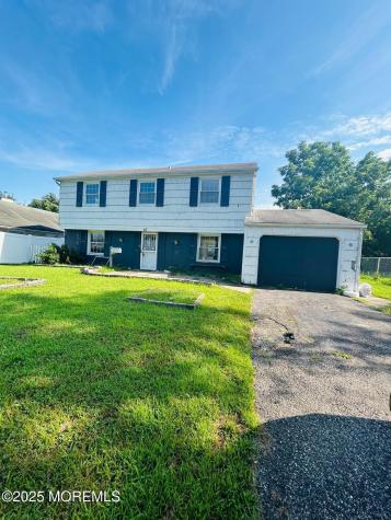 67 Parish Lane Willingboro NJ 08046