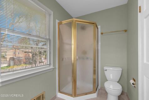 27 Oakland Road Old Bridge NJ 08857