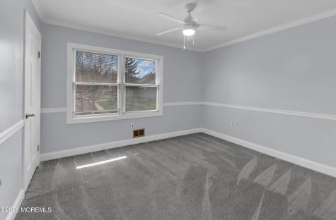 27 Oakland Road Old Bridge NJ 08857