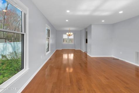 27 Oakland Road Old Bridge NJ 08857