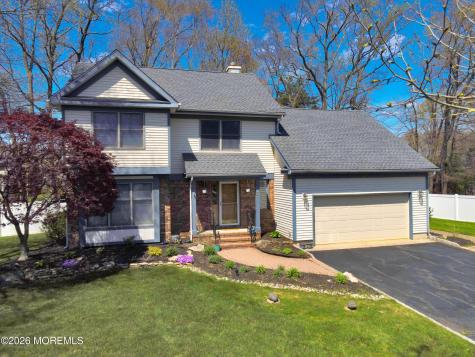 27 Oakland Road Old Bridge NJ 08857