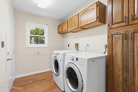 3 Manalapan Woods Drive Manalapan NJ 07726