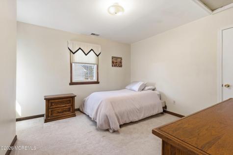 3 Manalapan Woods Drive Manalapan NJ 07726
