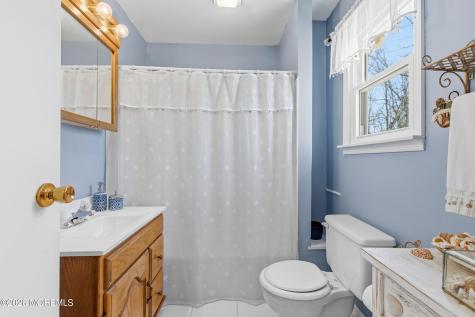 3 Manalapan Woods Drive Manalapan NJ 07726