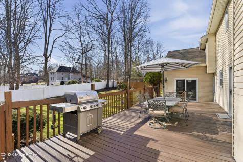 3 Manalapan Woods Drive Manalapan NJ 07726