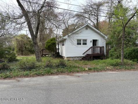 122 Forrest Avenue Lanoka Harbor NJ 08734