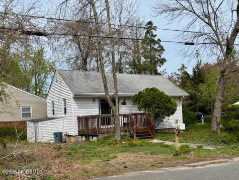 122 Forrest Avenue Lanoka Harbor NJ 08734