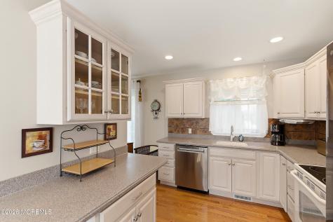 137 Heatherington Court Lanoka Harbor NJ 08734