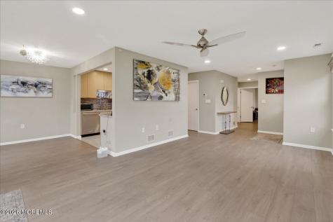 61 Aspen Avenue Englishtown NJ 07726