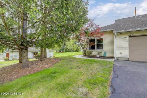 61 Aspen Avenue Englishtown NJ 07726