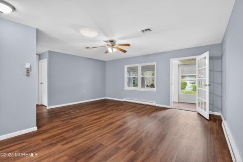 72F Dorchester Drive Lakewood NJ 08701