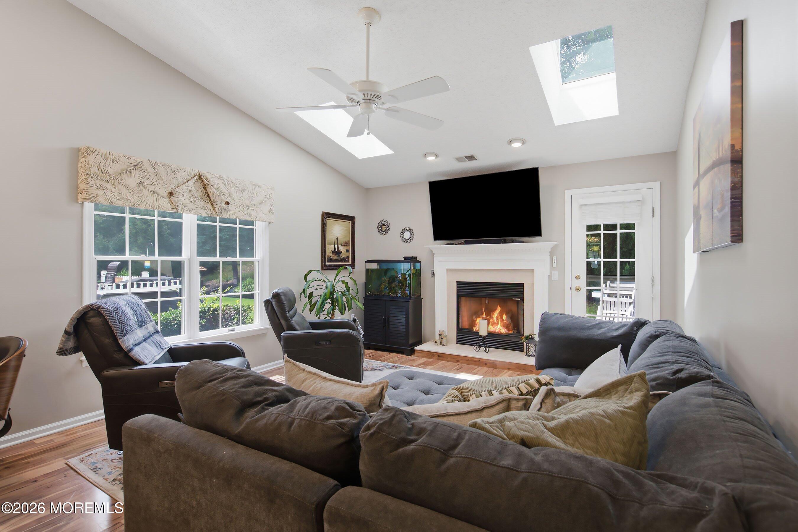 2274 Agincourt Road Toms River NJ 08755