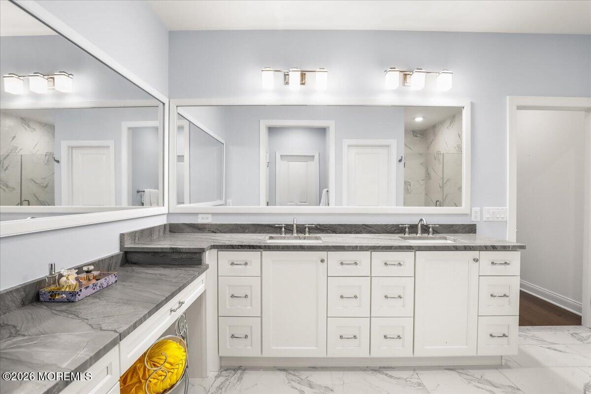 10 Greylynne Court Holmdel NJ 07733