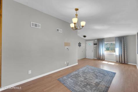 503 Elizabeth Avenue Toms River NJ 08753