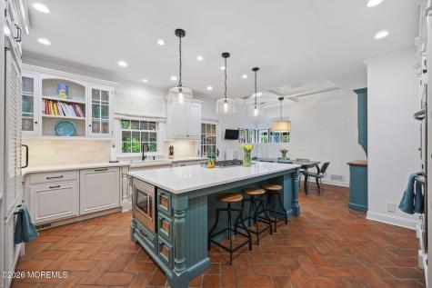 89 N Mitchell Place Little Silver NJ 07739