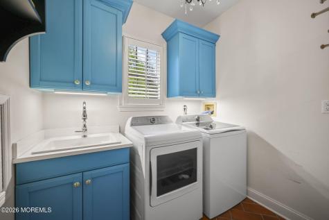 89 N Mitchell Place Little Silver NJ 07739