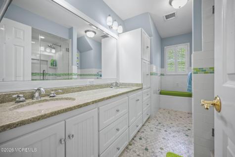 89 N Mitchell Place Little Silver NJ 07739