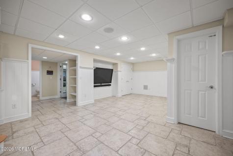 89 N Mitchell Place Little Silver NJ 07739