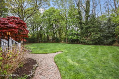 89 N Mitchell Place Little Silver NJ 07739