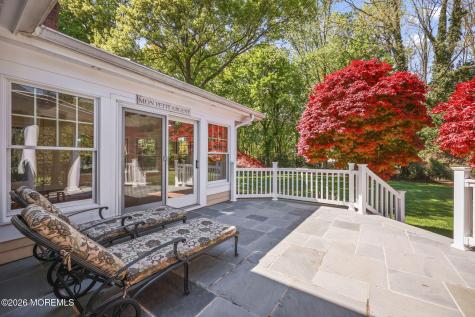 89 N Mitchell Place Little Silver NJ 07739