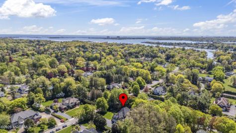 89 N Mitchell Place Little Silver NJ 07739