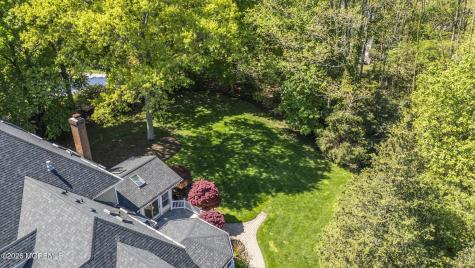 89 N Mitchell Place Little Silver NJ 07739
