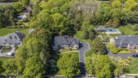 89 N Mitchell Place Little Silver NJ 07739