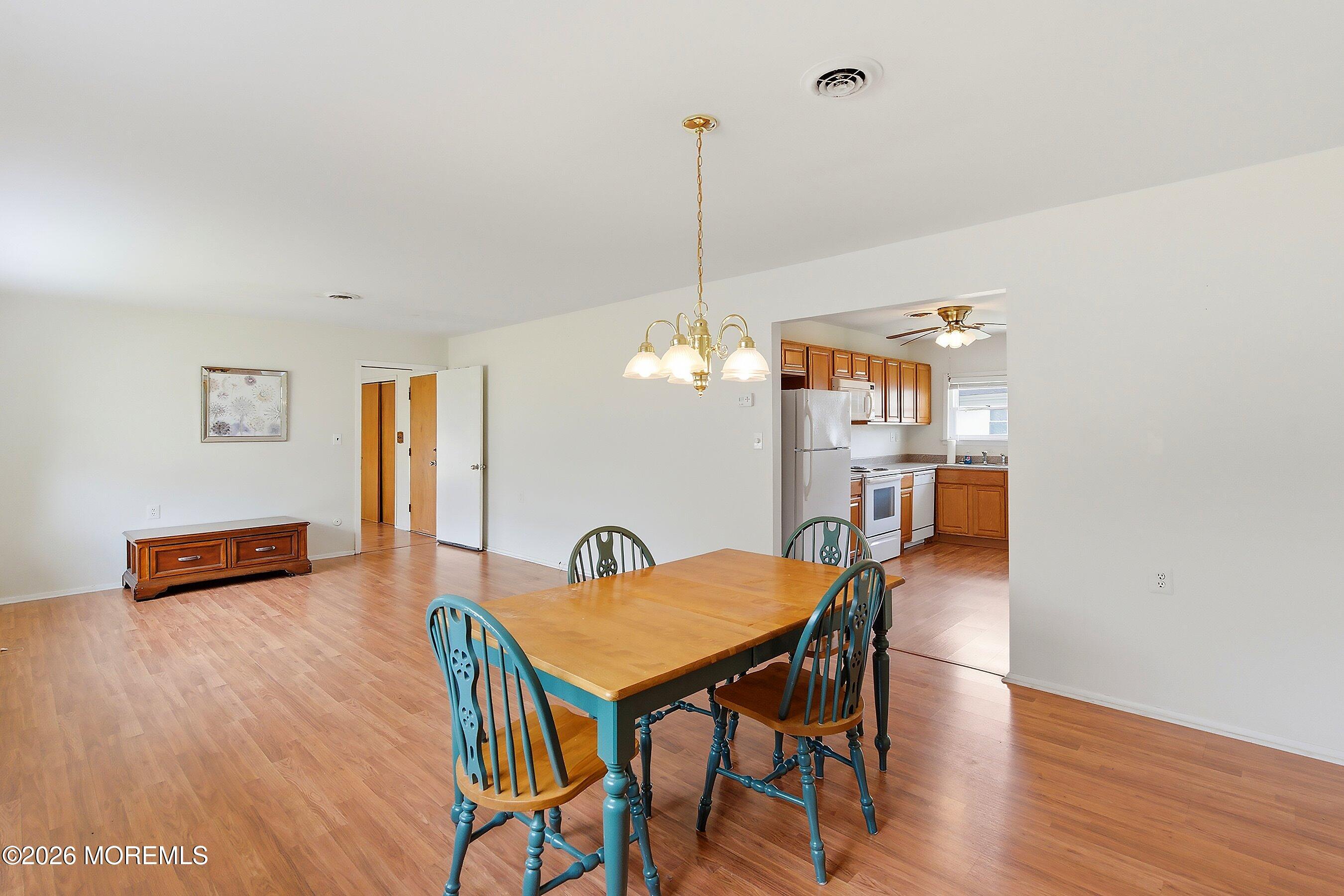 39 Corinth Place Toms River NJ 08755