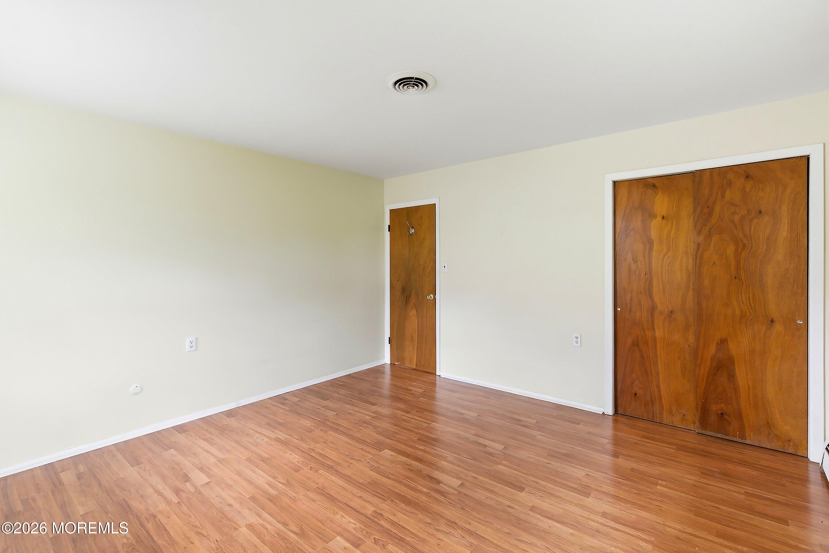 39 Corinth Place Toms River NJ 08755