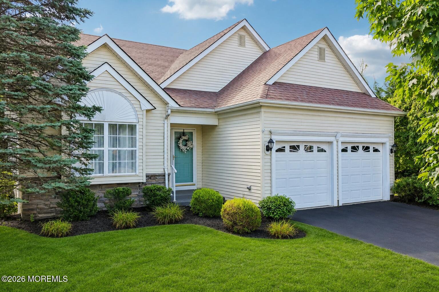 122 Skyline Drive Lakewood NJ 08701