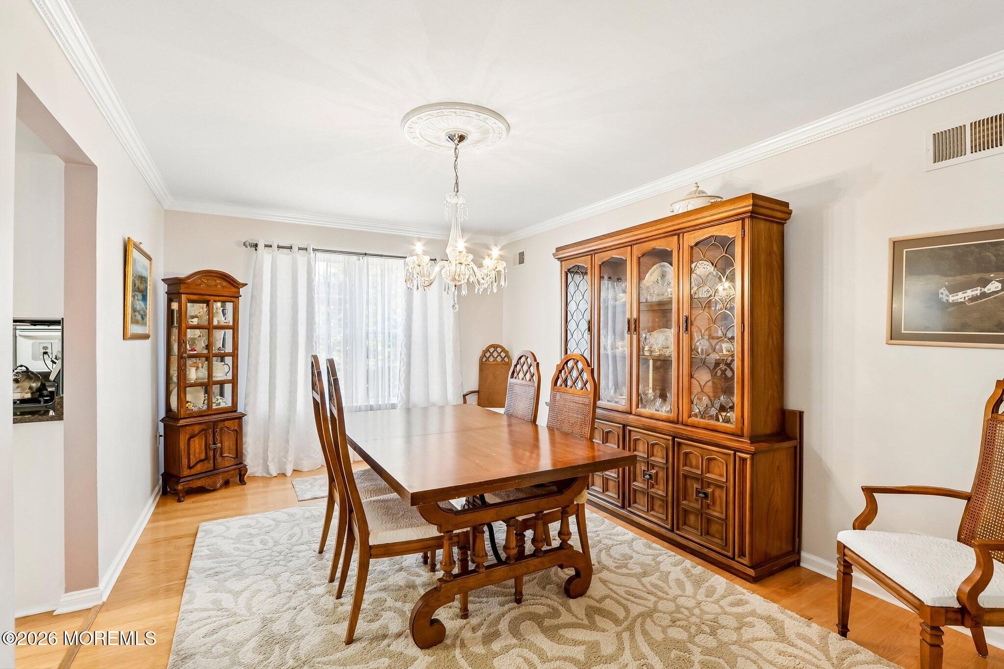 122 Skyline Drive Lakewood NJ 08701