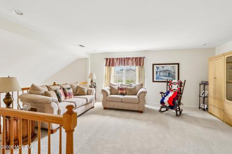 122 Skyline Drive Lakewood NJ 08701