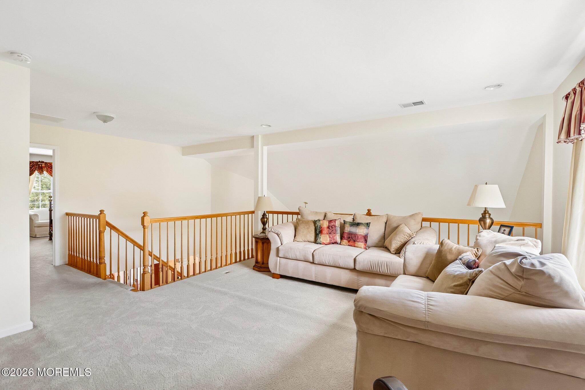 122 Skyline Drive Lakewood NJ 08701