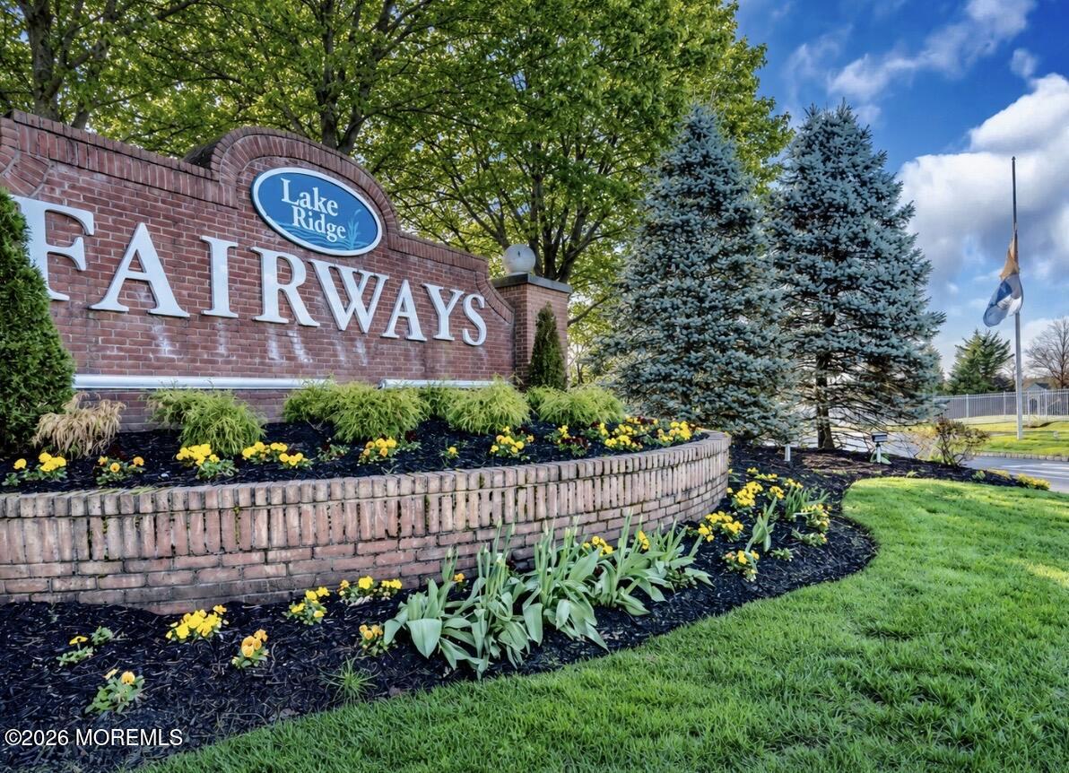 122 Skyline Drive Lakewood NJ 08701