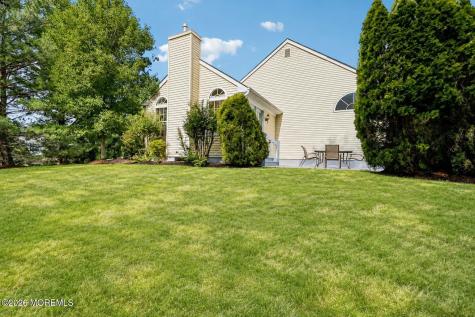 122 Skyline Drive Lakewood NJ 08701